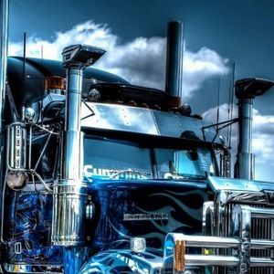 Meet your Posher, Girl